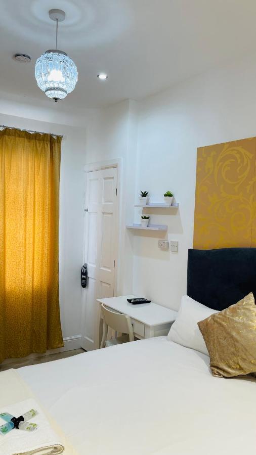 Mayday House Hotel ลอนดอน ภายนอก รูปภาพ