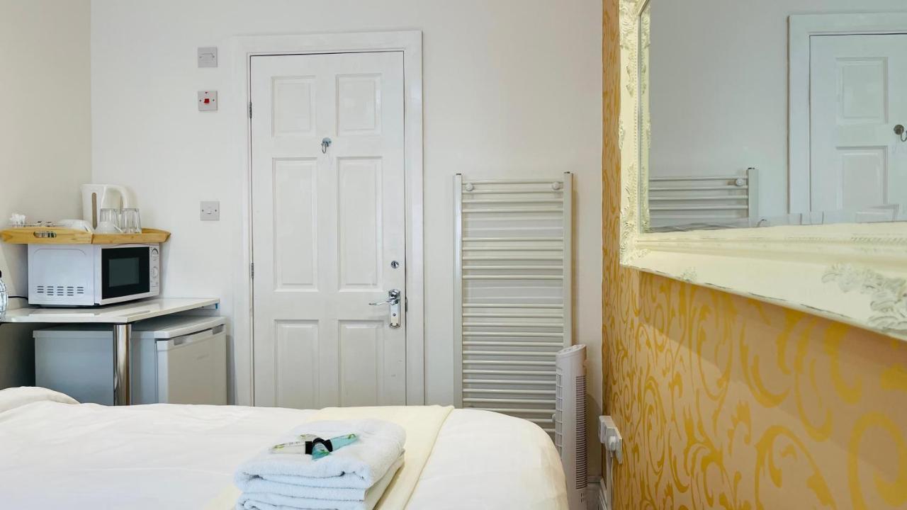 Mayday House Hotel ลอนดอน ภายนอก รูปภาพ
